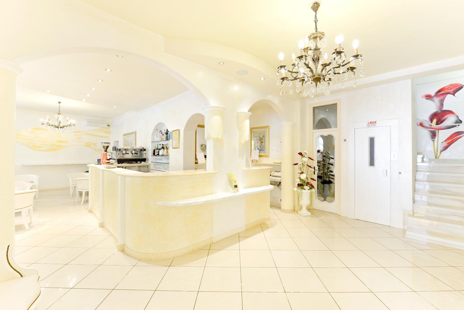 Hotel Gioiosa Cesenatico Dış mekan fotoğraf