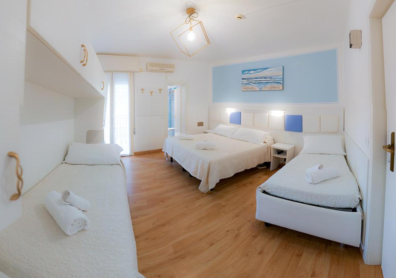 Hotel Gioiosa Cesenatico Dış mekan fotoğraf