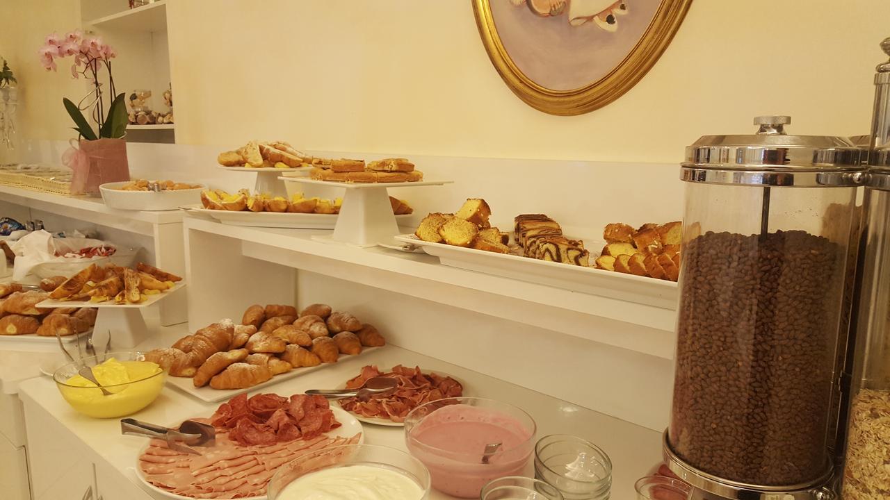 Hotel Gioiosa Cesenatico Dış mekan fotoğraf